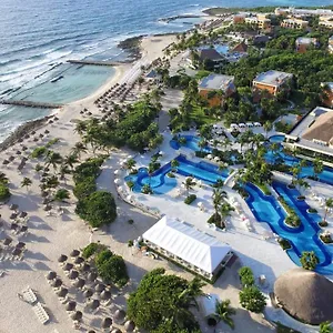 https://luxury-bahia-principe-akumal-riviera-maya.quintano-roohotels.com